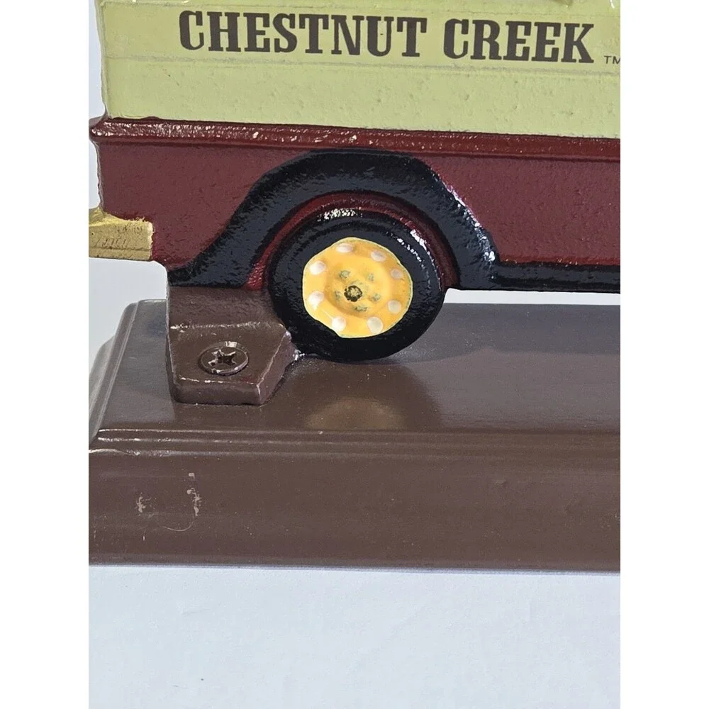 VTG Chestnut Creek Nut Cracker Cast Iron Old Truck Houston Harvest EUC